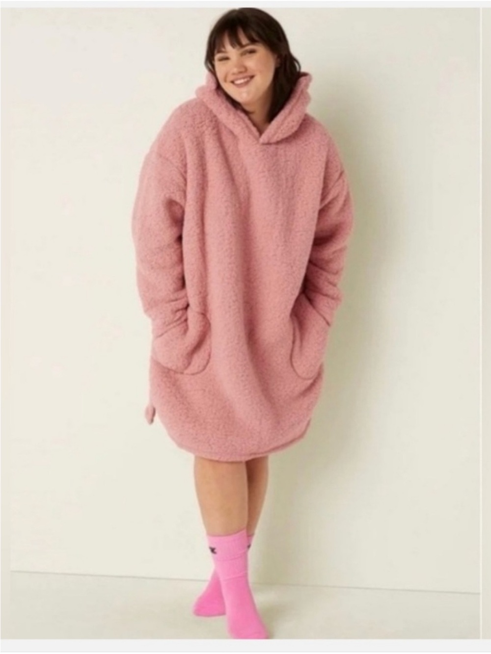 VS Pink Sherpa One Size 💕